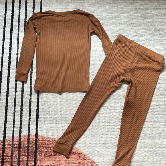 Little Sleepies Ribbed Pajama Set - Picture 2 of 3